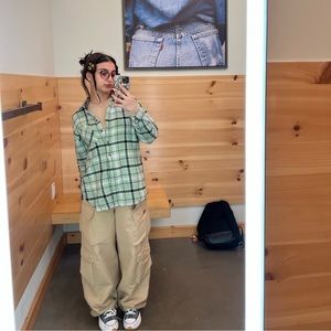 Meet your Posher, Jina